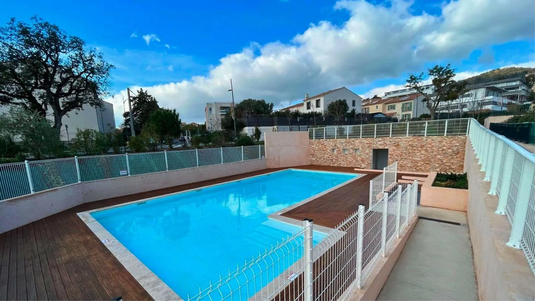 T3 Spacieux- Clim- Piscine Bormes-les-Mimosas